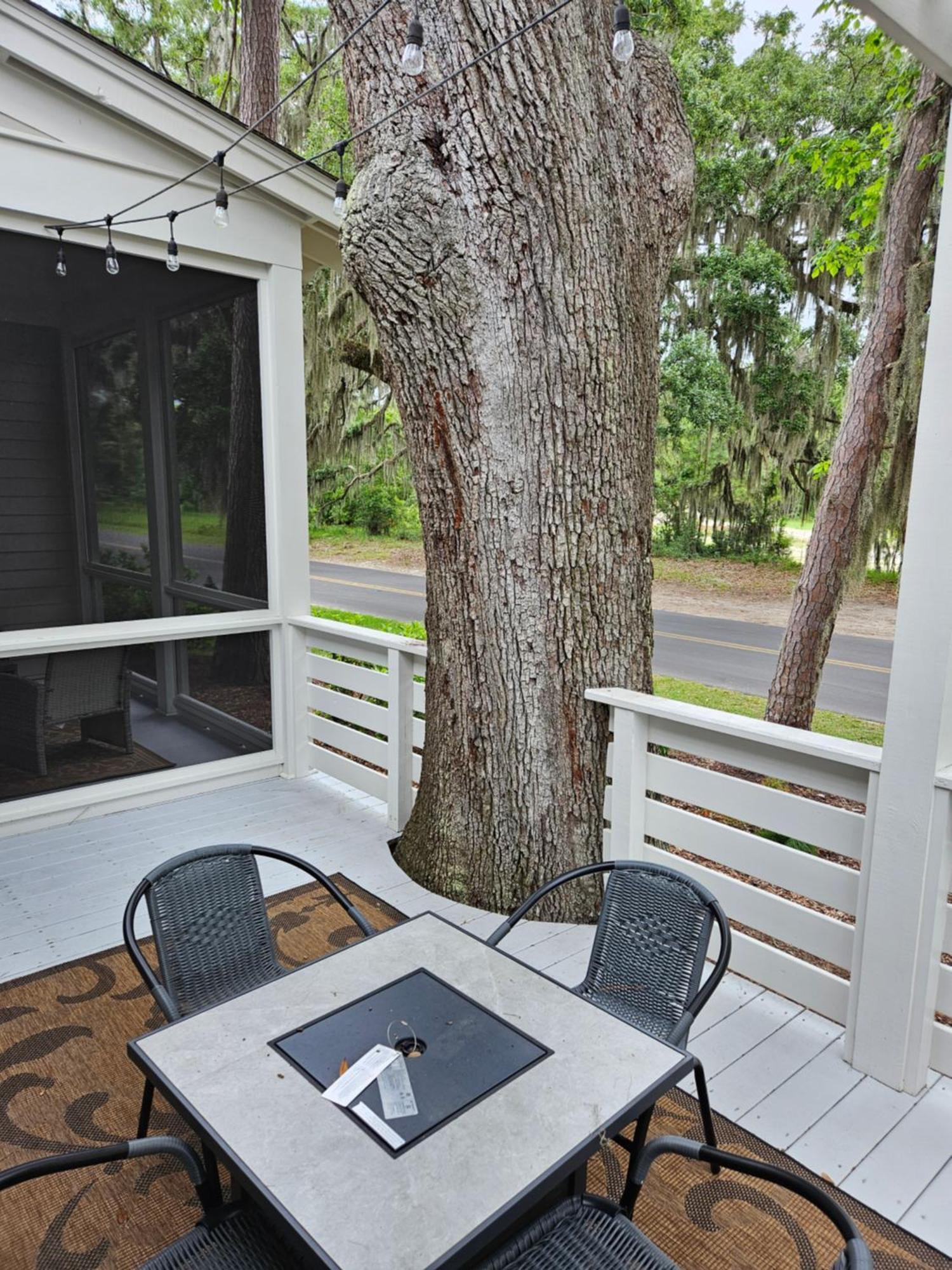 Low Country Cottage In Beautiful Habersham Beaufort Exterior photo