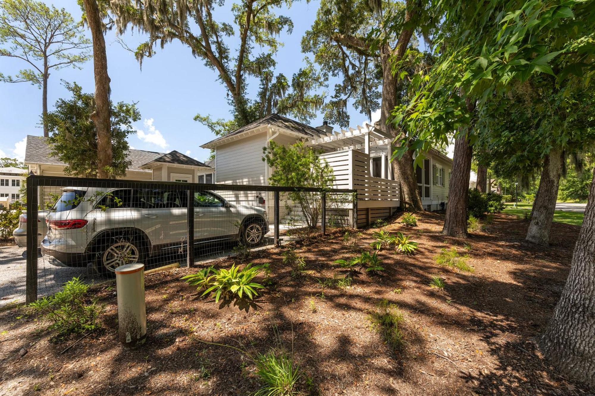 Low Country Cottage In Beautiful Habersham Beaufort Exterior photo